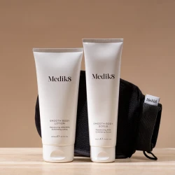 Medik8 SMOOTH BODY EXFOLIANTING KIT