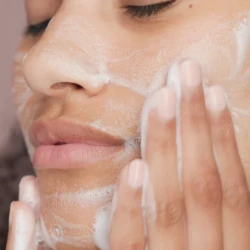 Bioelements - flash foam cleanser