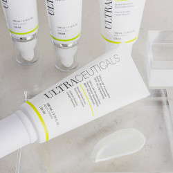 ULTRACEUTICALS Ultra UV Protective Daily Moisturiser SPF 50 Hydrating